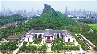 國(guó)家優(yōu)質(zhì)工程：柳州市老年活動(dòng)中心及1、2號(hào)門(mén)衛(wèi)室工程