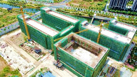 【奮戰(zhàn)三季度 打贏攻堅戰(zhàn)】柳州市明德小學2#、3#教學樓主體結(jié)構通過驗收